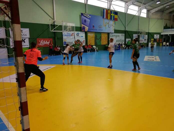 Imagen del partido disputado en Tenerife este miércoles (Foto TA)